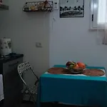 Iggh Il Glicine Guest House